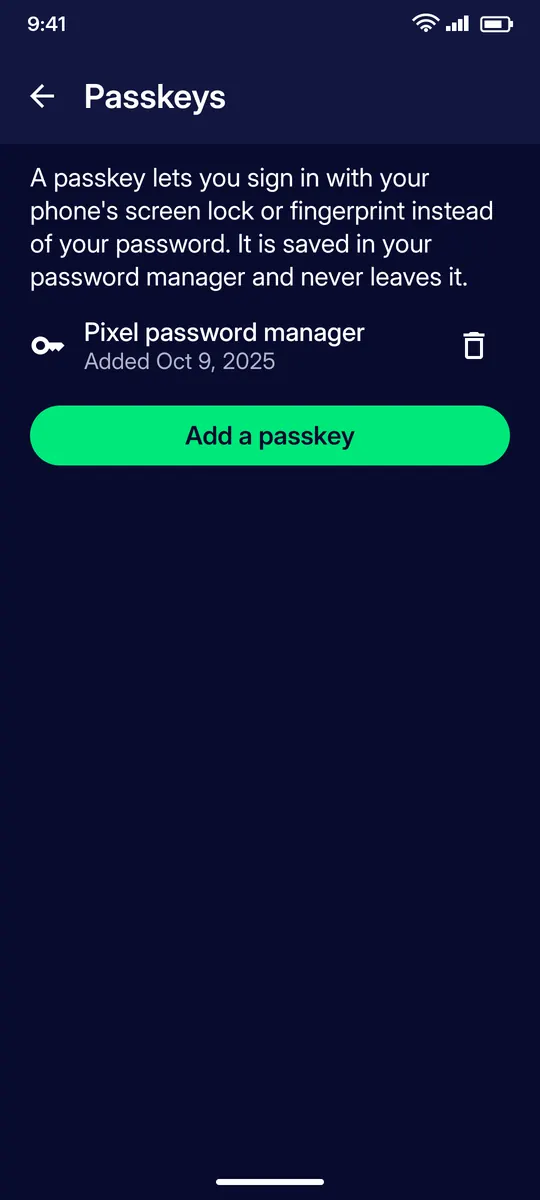 Clevor app screenshot: settings passkeys